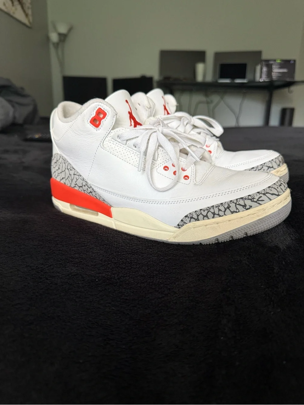 Air Jordan 3 Retro Georgia Peach Cosmic Clay White Cement W11 / M9.5